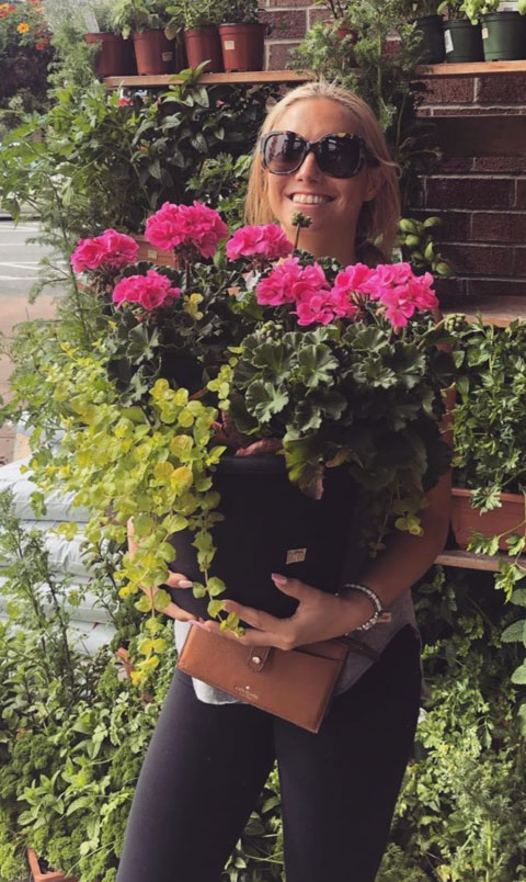 britney with flowers